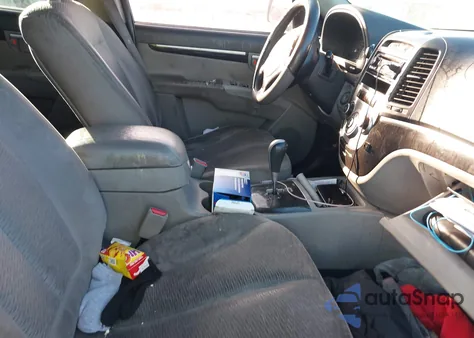 2009 Hyundai Santa Fe Gls z USA, uszkodzony, nr VIN 5NMSG13D49H297196